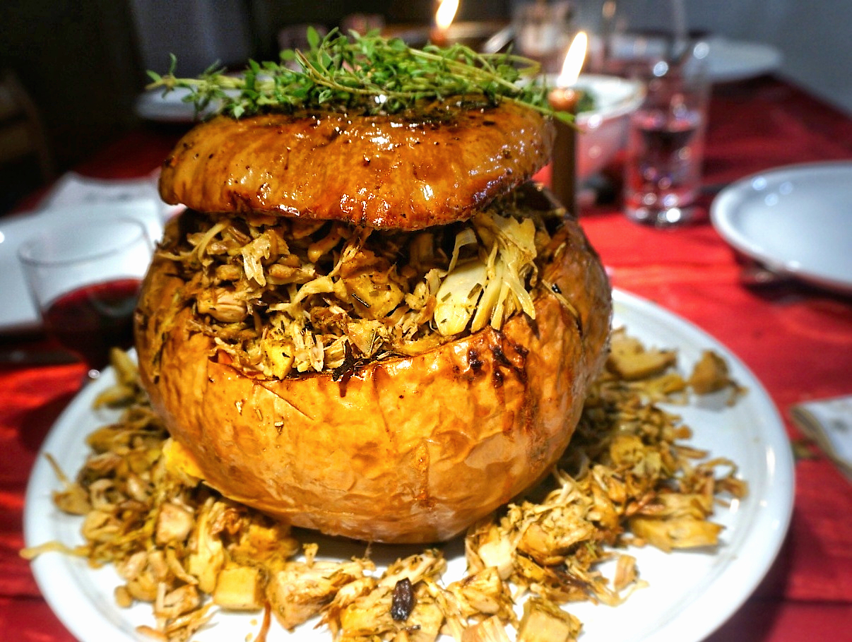 Read more about the article JACKFRUIT JICKEN STUFFED SQUASH